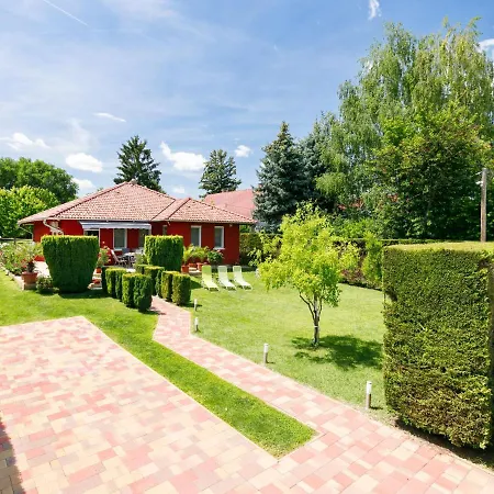 Sunshine By Interhome بيت للعطل Balatonszárszó