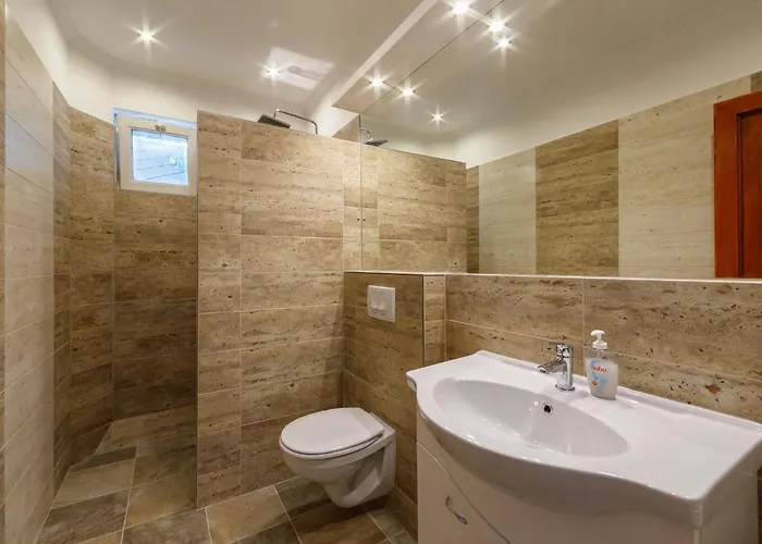 Sunshine By Interhome *